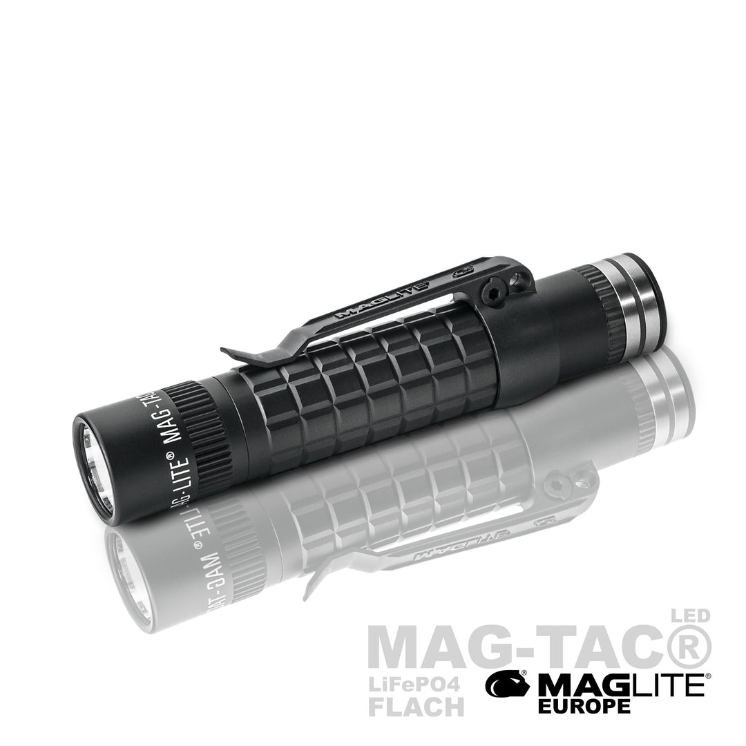 Maglite Lampe torche LED MAG-TAC-R à Batterie rechargeable - tête  non-crénelée